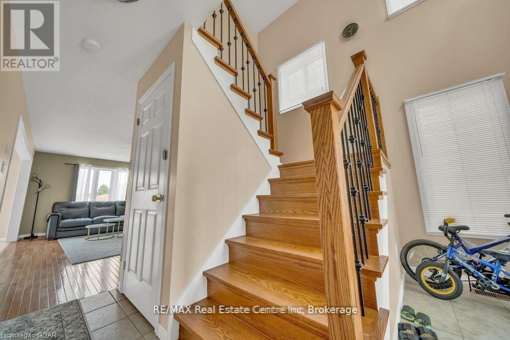 61 MOFFATT LANE - Image 41