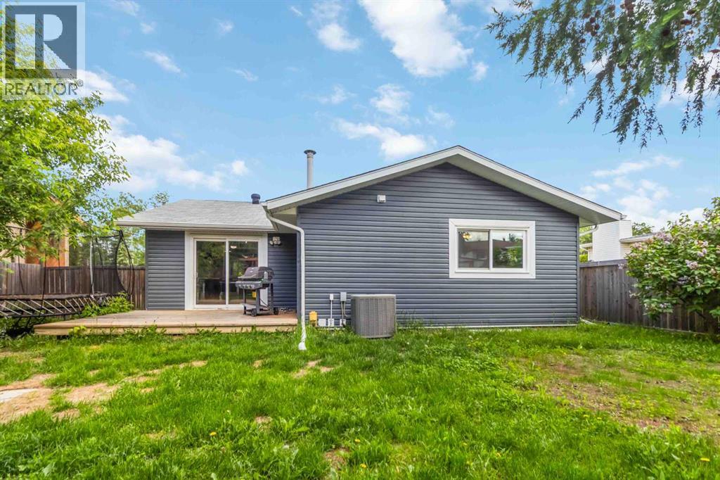 303 Cornwall Drive - Image 28