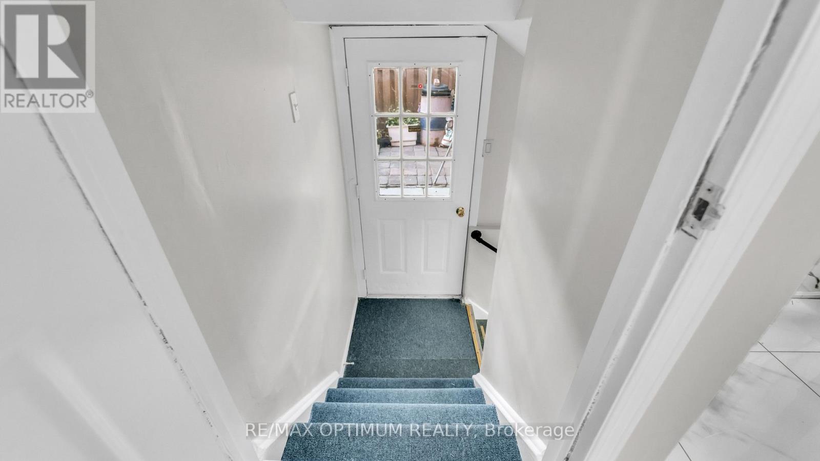 79 GATESGILL STREET - 33