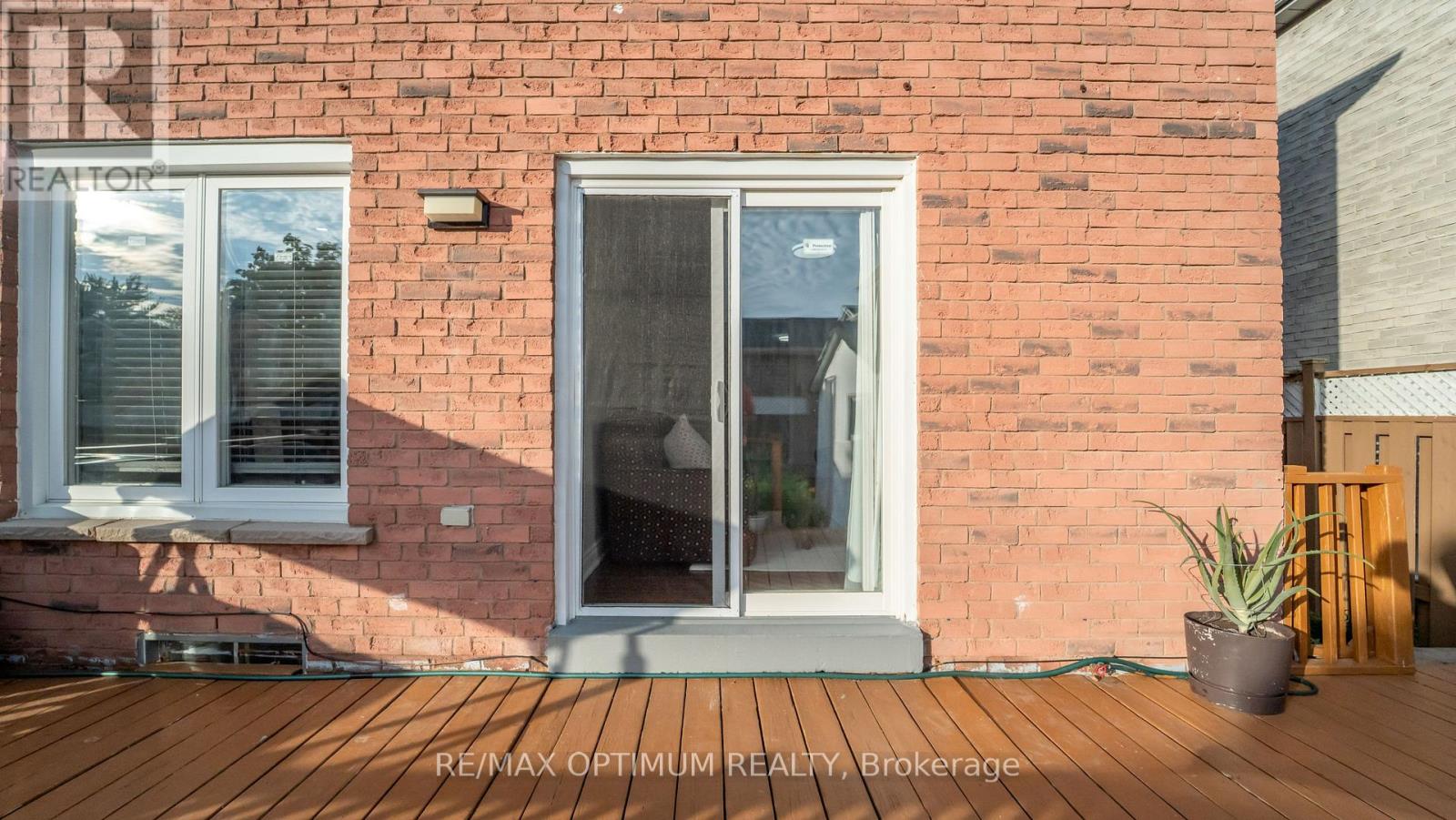 79 GATESGILL STREET - 41