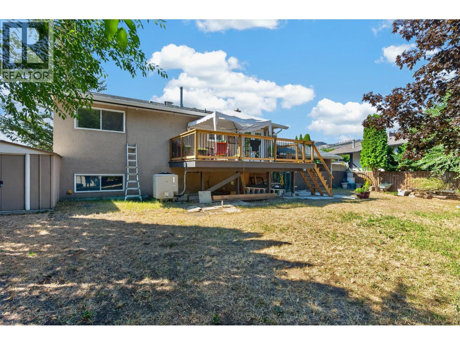 686 Sicamore Drive - Image 31