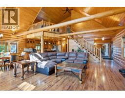 4pc Ensuite bath - 580 Park Drive, Clearwater, BC V0E1N1 Photo 13