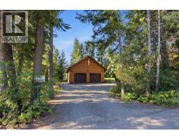 580 Park Drive, Clearwater, BC V0E1N1 Photo 35