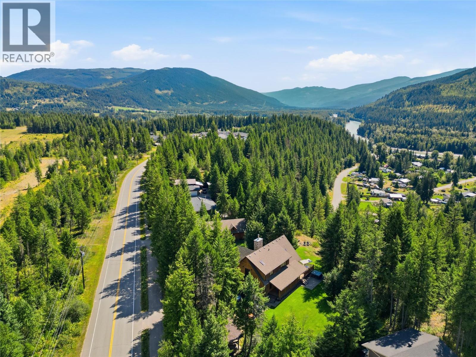 580 Park Drive - Image 39