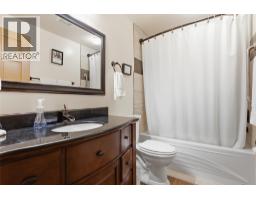 580 Park Drive, Clearwater, BC V0E1N1 Photo 57