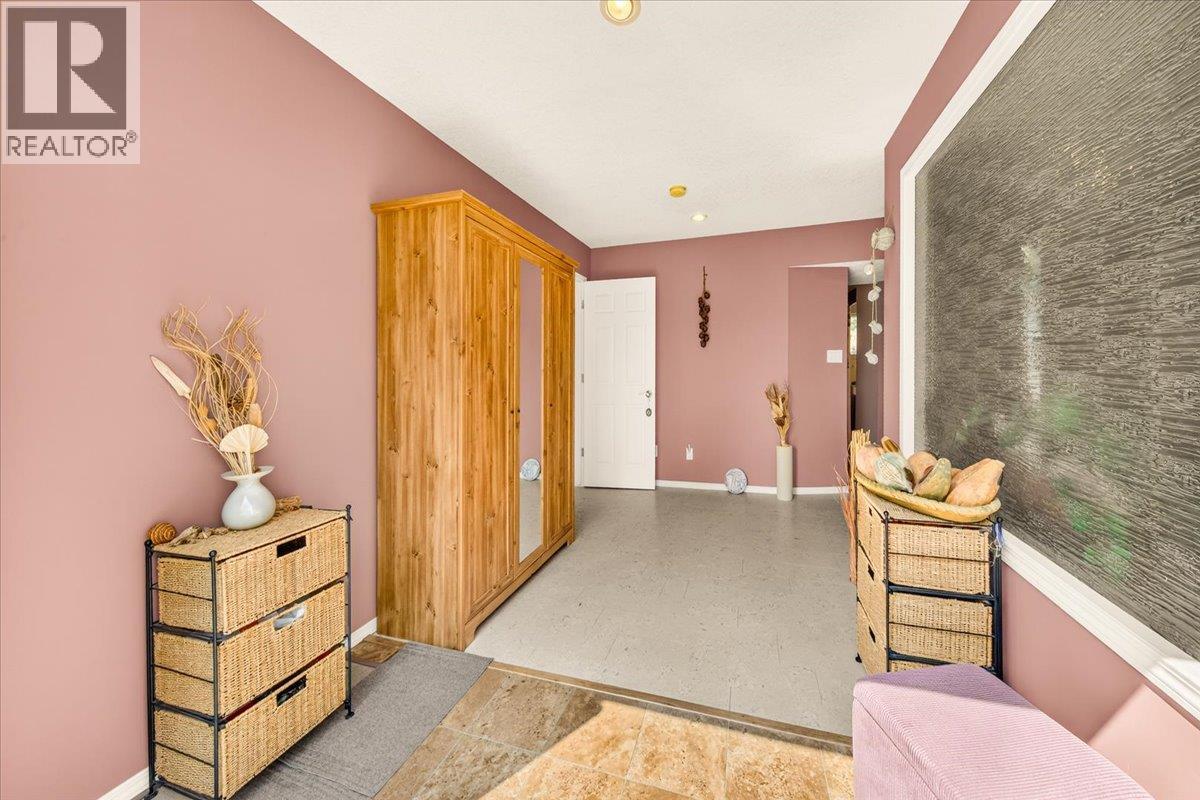 20B Wolf Crescent, Windermere