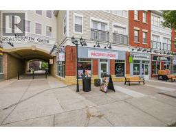 3554 Garrison Gate Sw, Calgary, AB T2T6N1 Photo 11