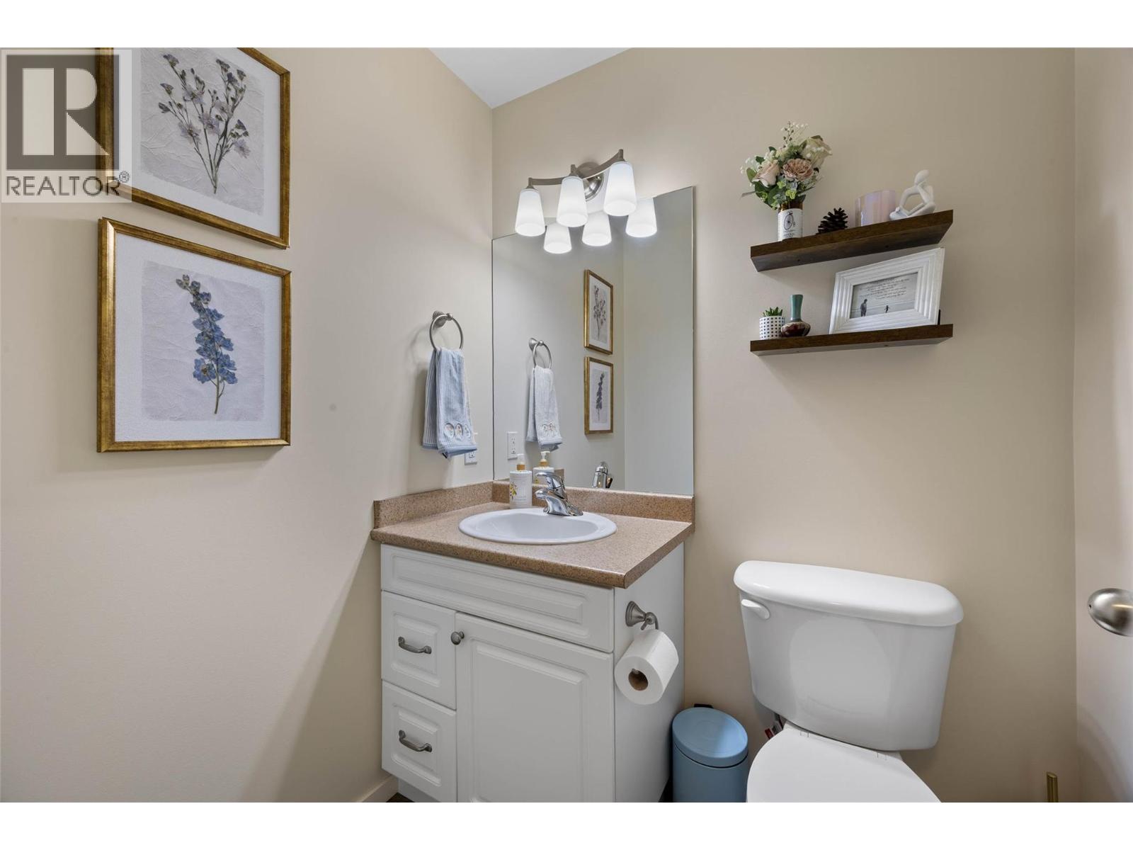 #21 5200 DALLAS Drive - 15