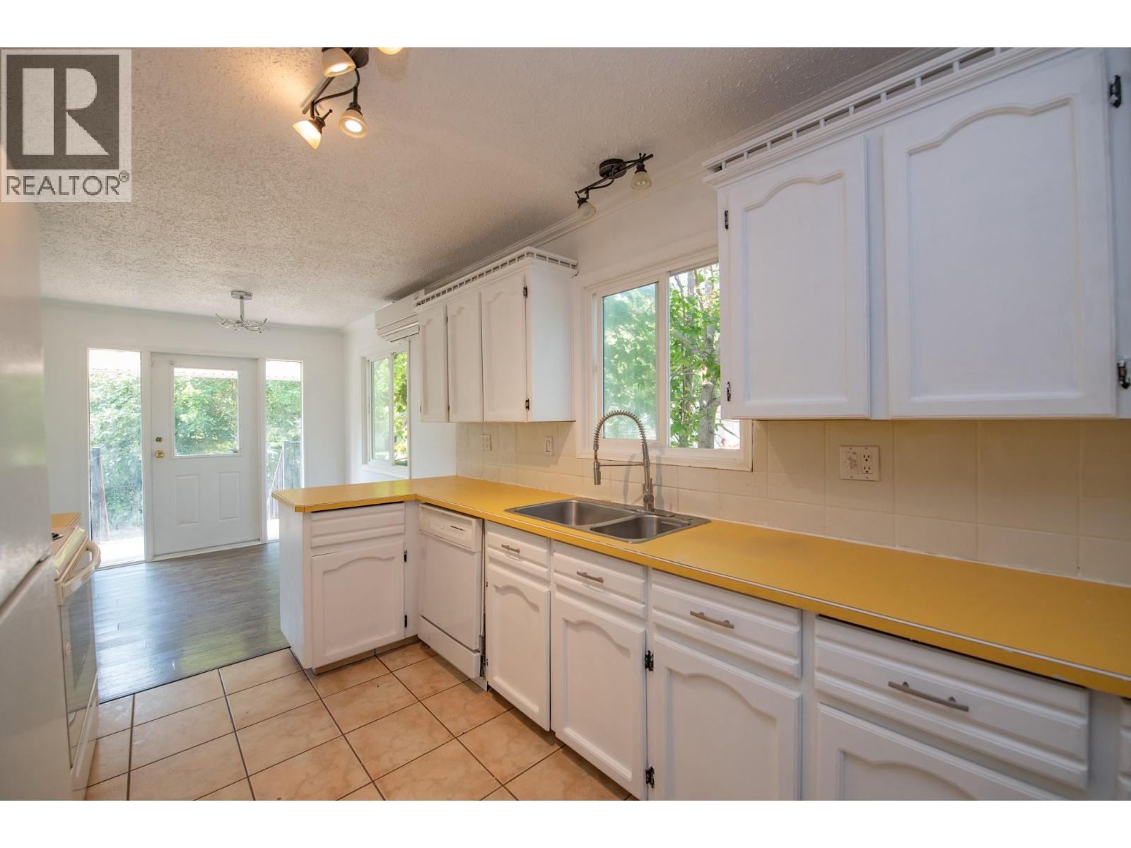  718 Russell Avenue, Enderby
