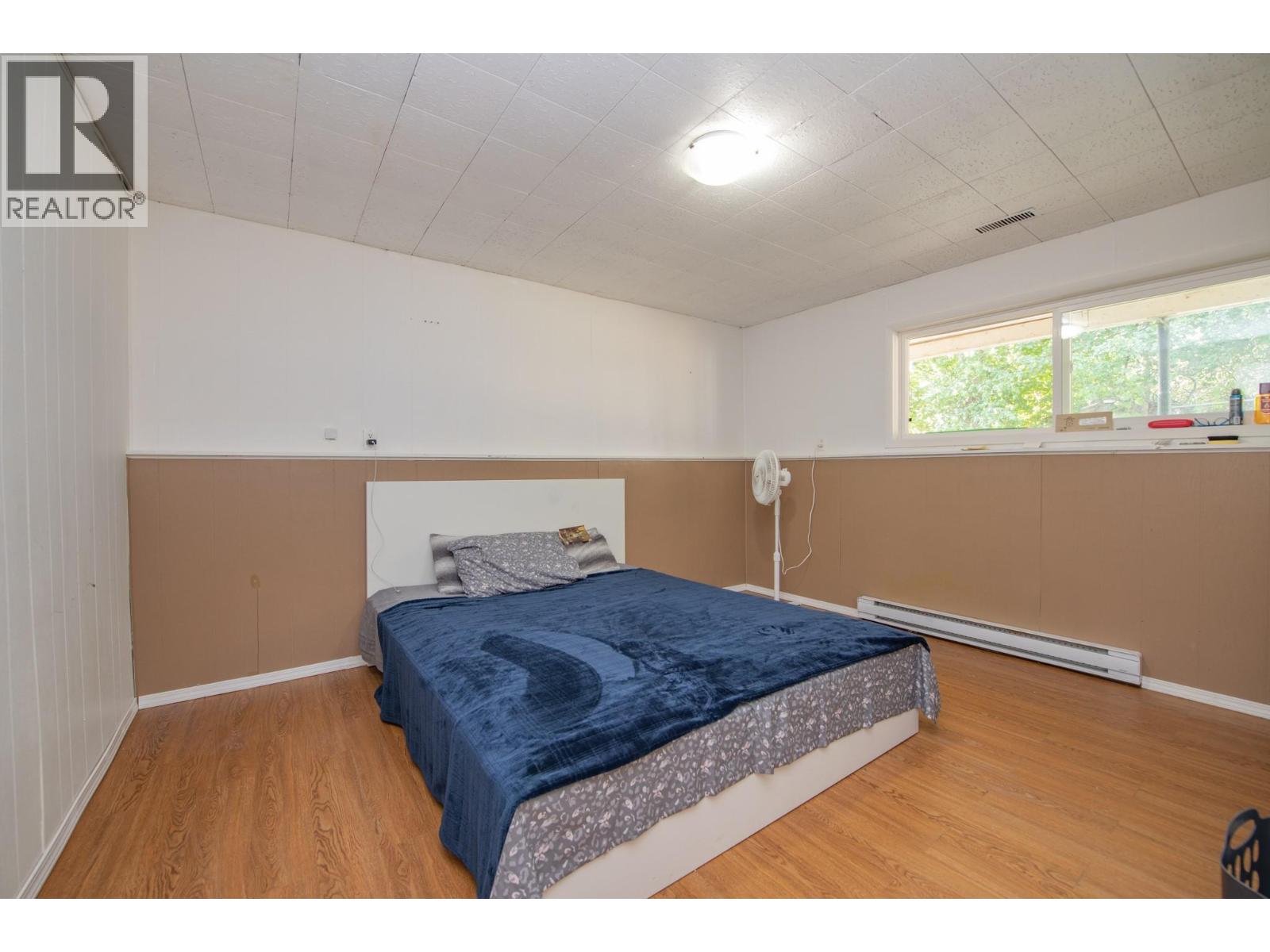718 Russell Avenue - 46