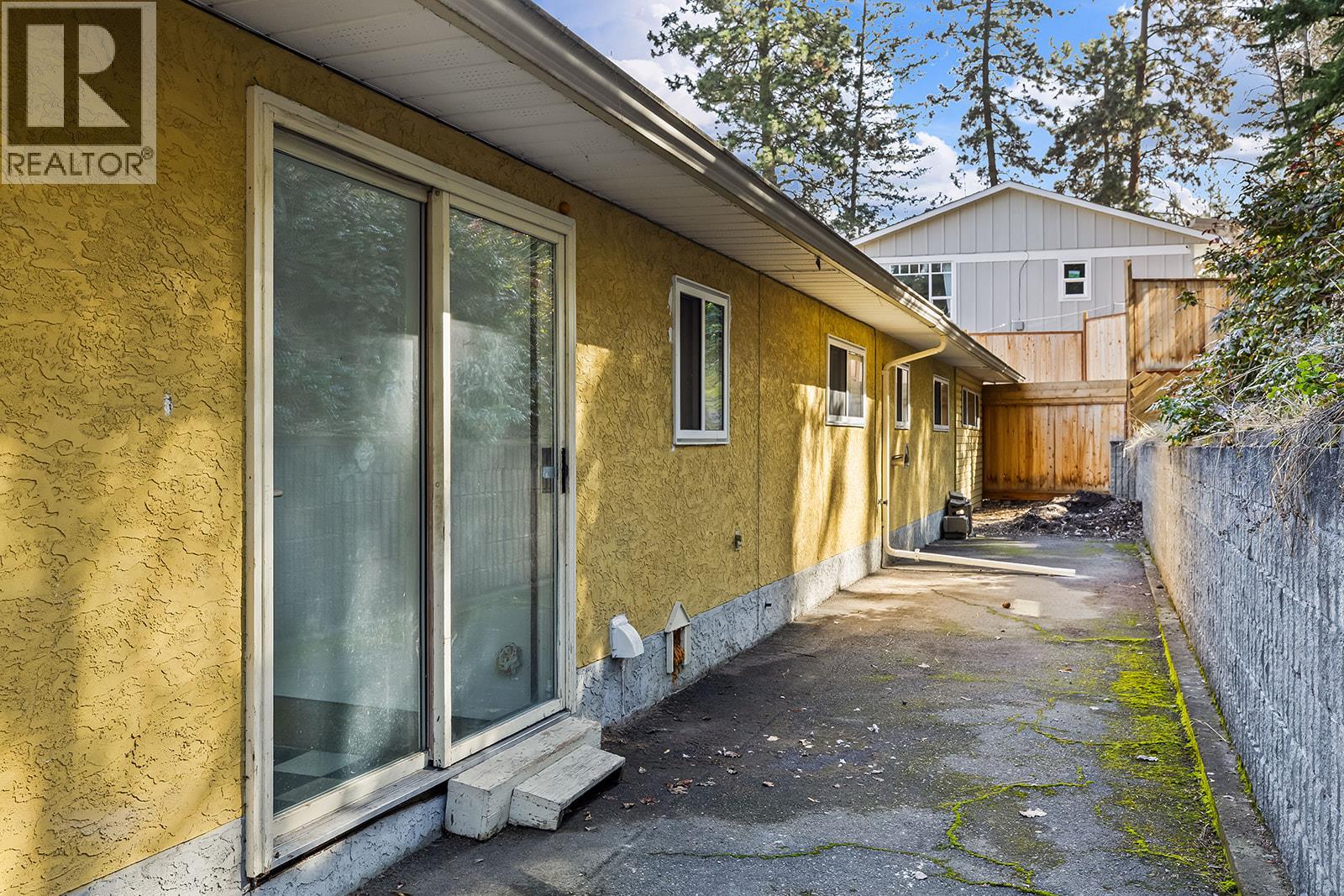 4700 Gordon Drive - 43
