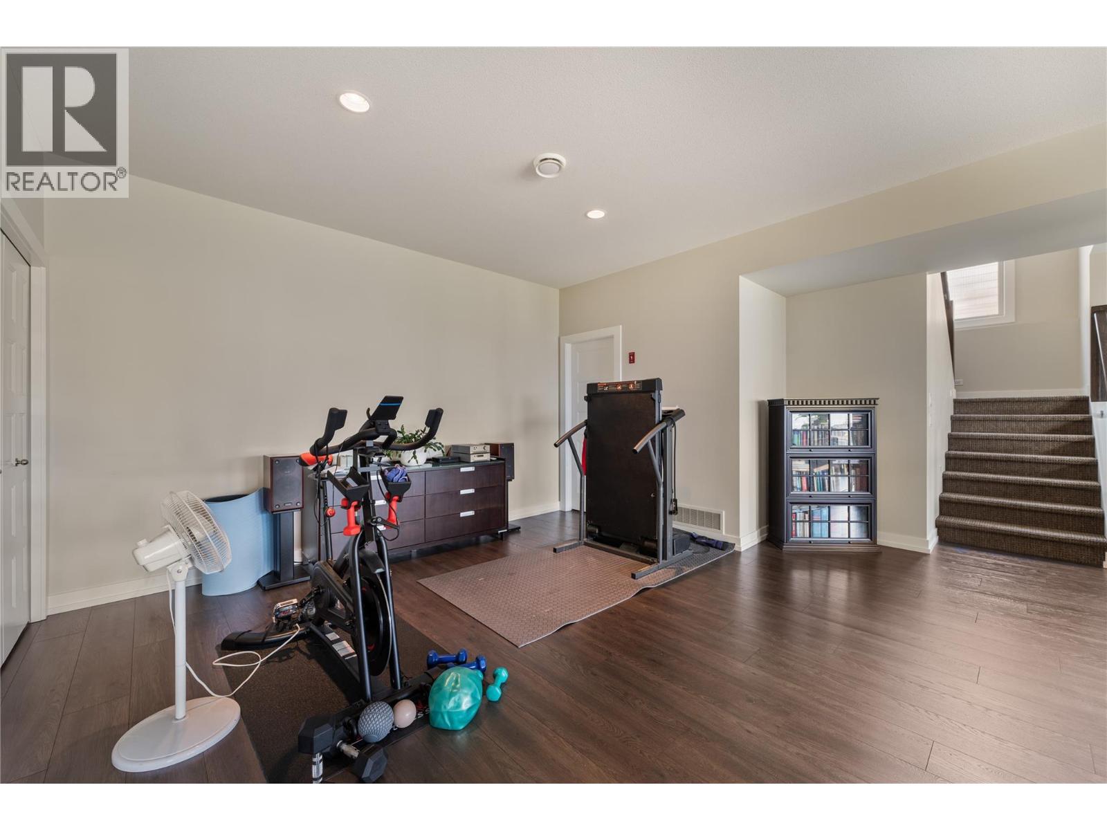 13464 Lake Hill Drive - 42