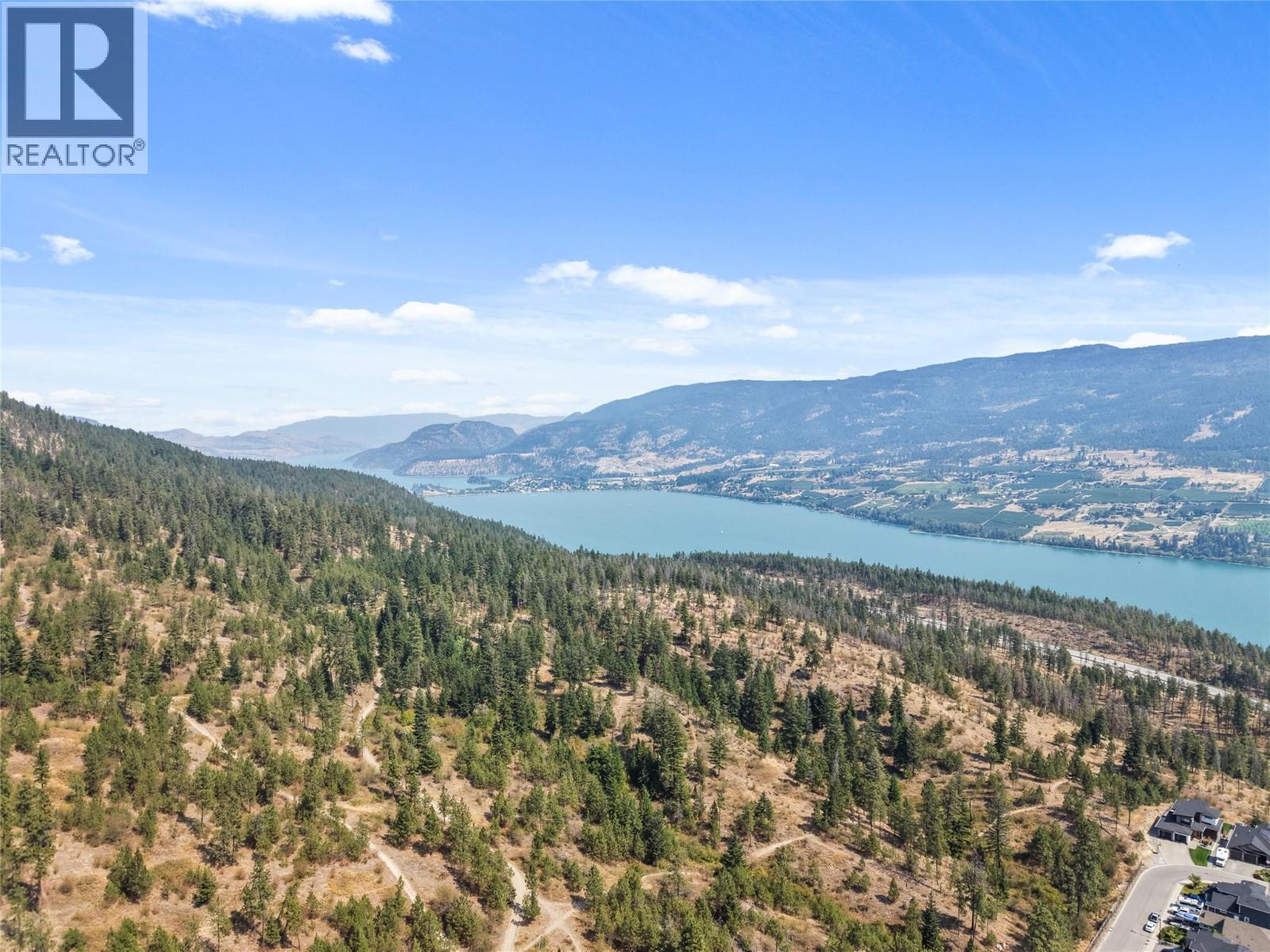 13464 Lake Hill Drive, Lake Country