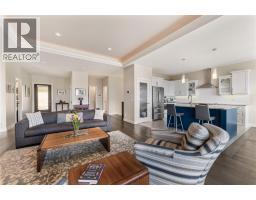 4pc Bathroom - 13464 Lake Hill Drive, Lake Country, BC V4V2S7 Photo 6