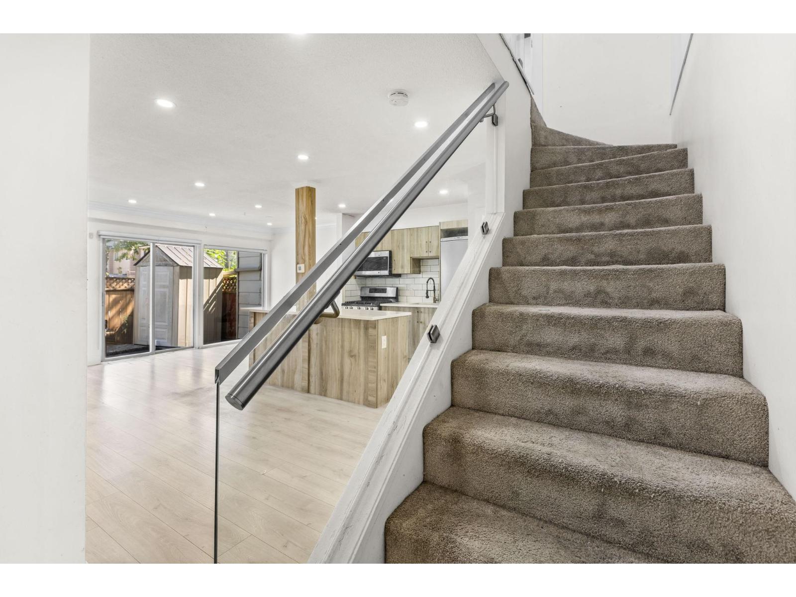 139 15215 105 AVENUE, Surrey