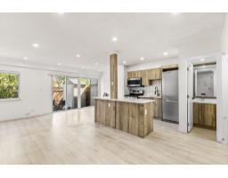 139 15215 105 Avenue, Surrey, BC V3R1R9 Photo 8
