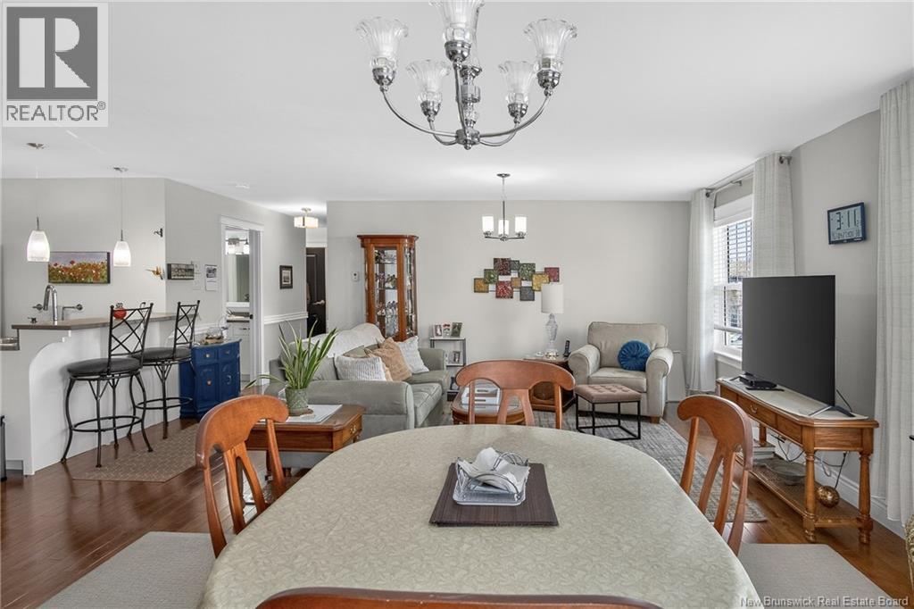 #302 20 King George Court - Image 19