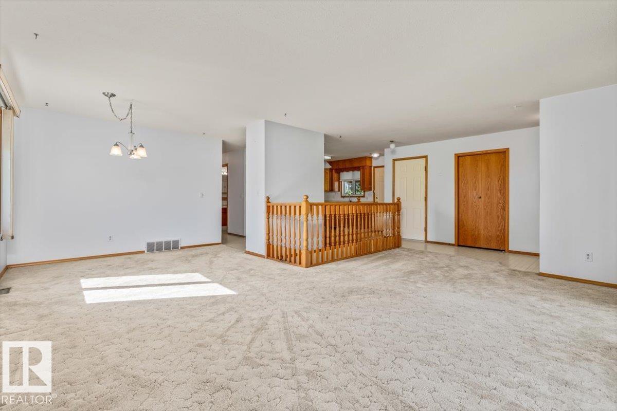 4427 Payne AV - 10