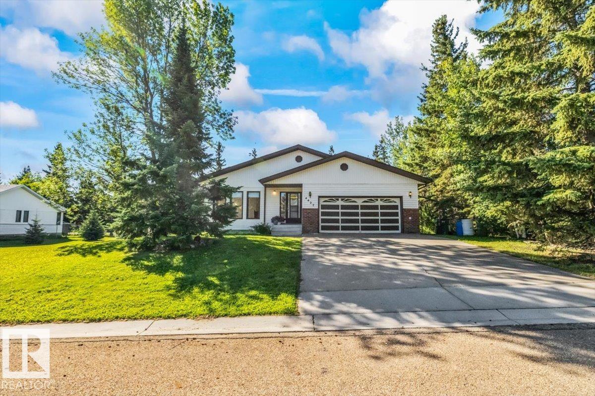 4427 Payne AV - 1