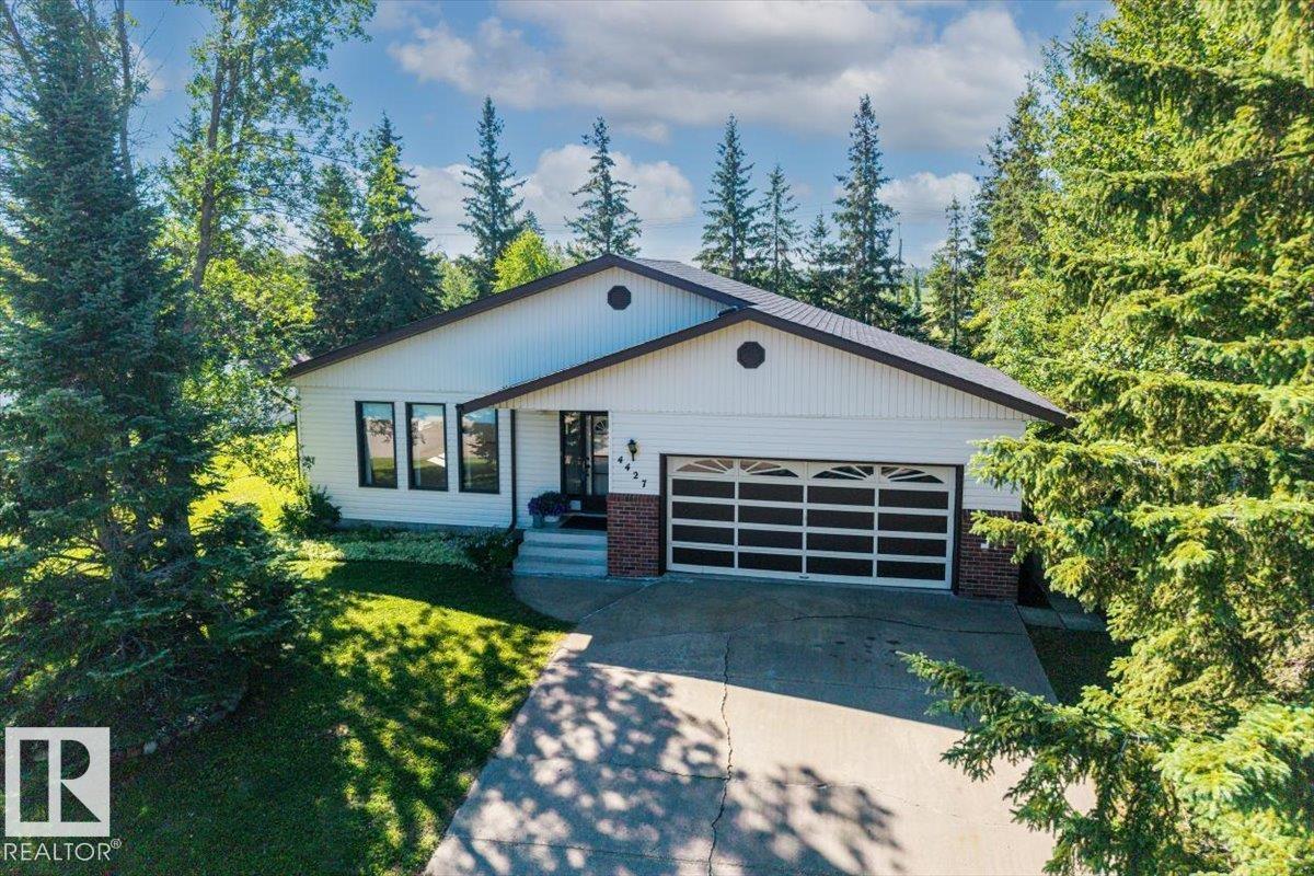 4427 Payne AV - Image 4