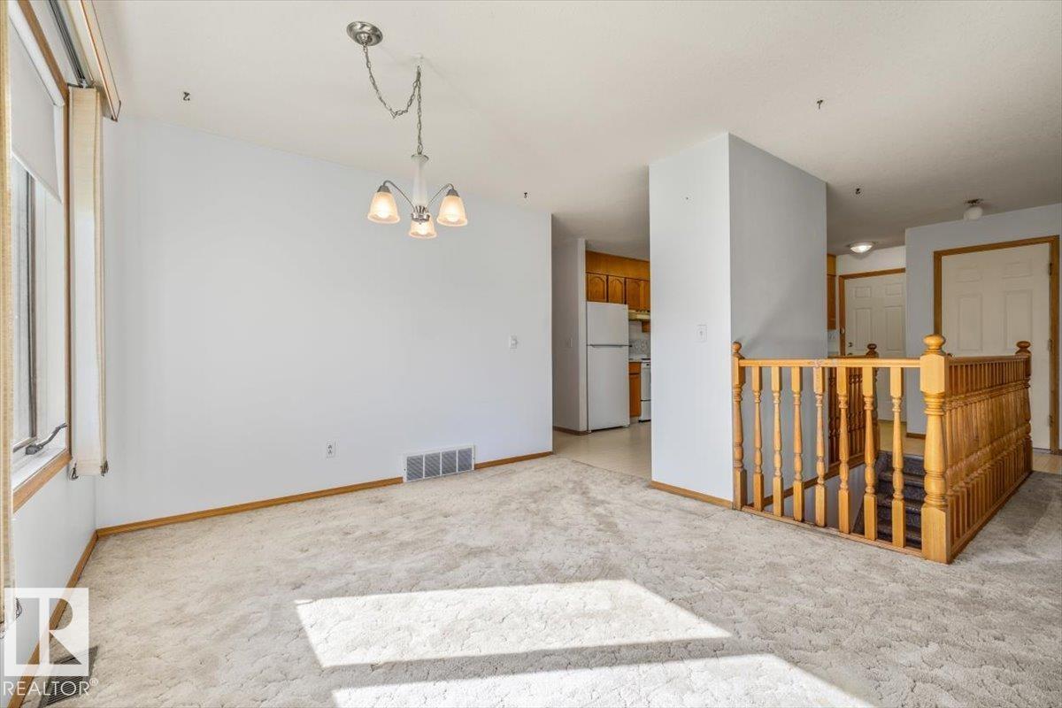 4427 Payne AV - Image 12