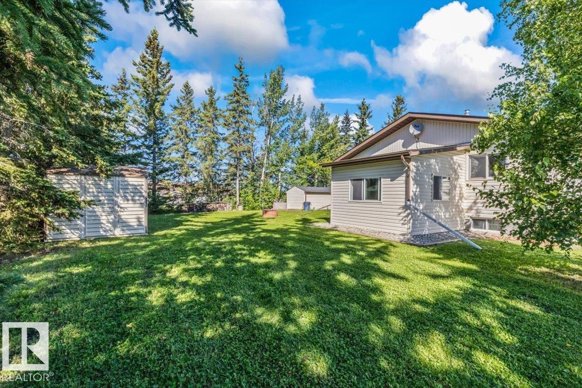 4427 Payne AV - Image 41