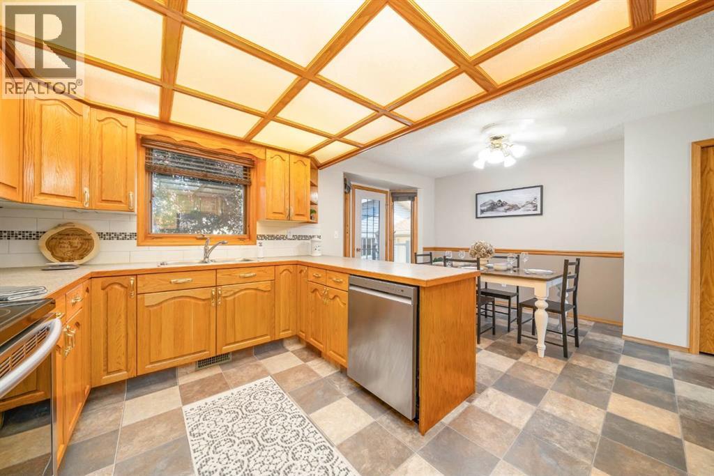 12 Swan Way SE - Image 11