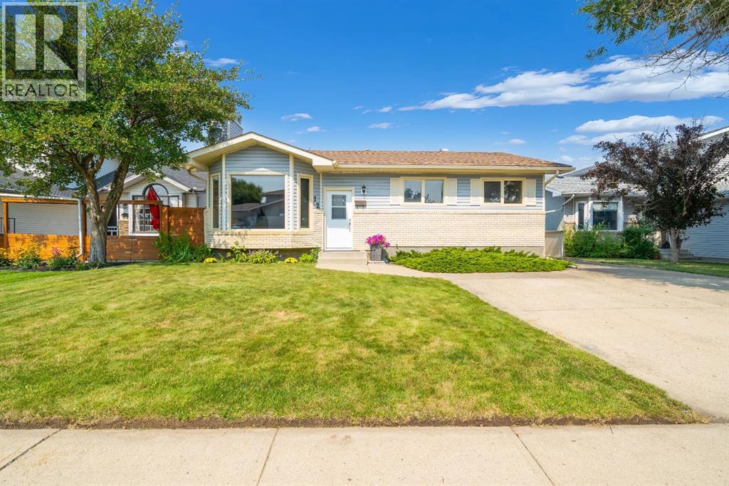12 Swan Way SE - 1