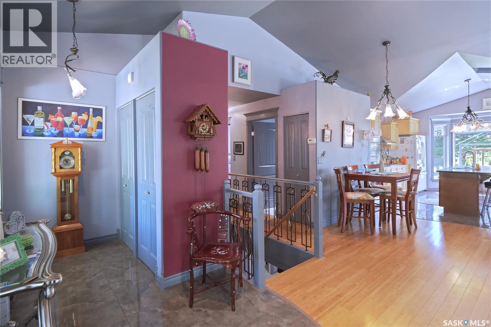 105 Sargent CRESCENT - Image 6