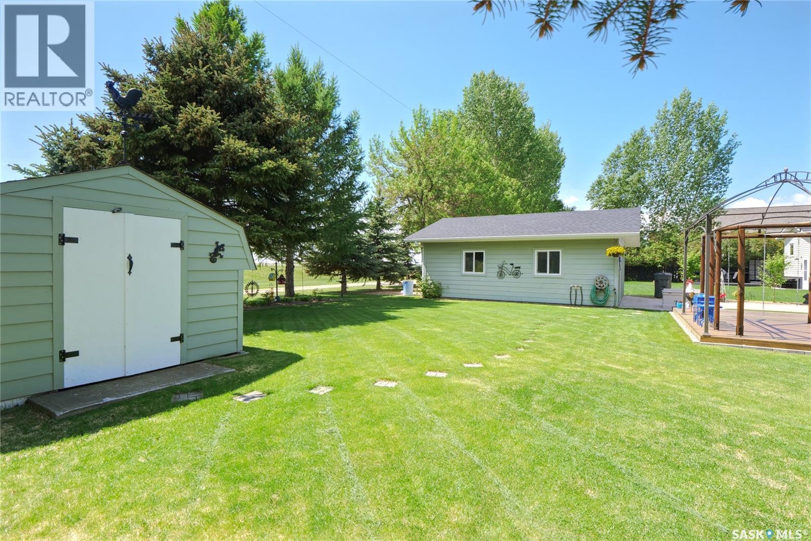 105 Sargent CRESCENT - Image 38