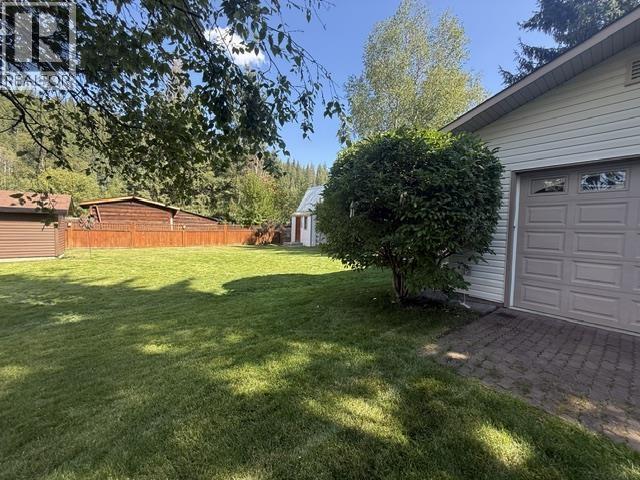 Photo 19 of 30 — 4163 CRAIG DRIVE · Prince George, BC