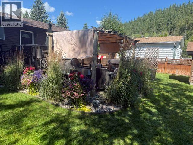 Kitchen of 4163 CRAIG DRIVE · Prince George, BC