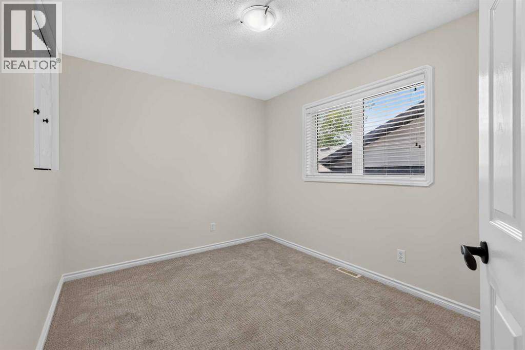 219 Hillcrest Boulevard - Image 21