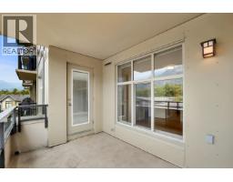 305 1211 Village Green Way, Squamish, BC V8B0R7 Photo 23