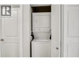 305 1211 Village Green Way, Squamish, BC V8B0R7 Photo 16