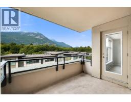 305 1211 Village Green Way, Squamish, BC V8B0R7 Photo 22