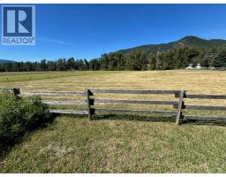 9655 Granby Road, Grand Forks, BC V0H1H1 Photo 28