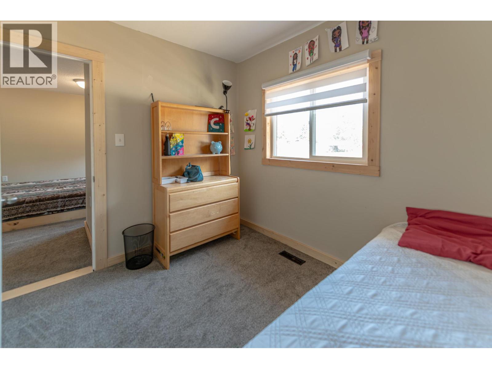 8909 GRAINGER Road - Image 22