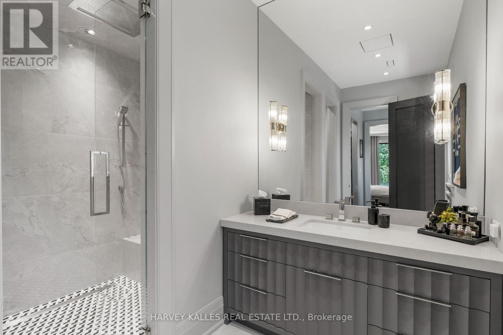 106 RICHVIEW AVENUE - Image 32