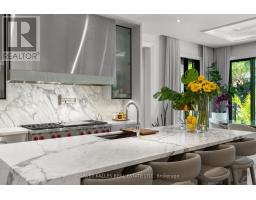 106 Richview Avenue, Toronto, ON M5P3E9 Photo 13