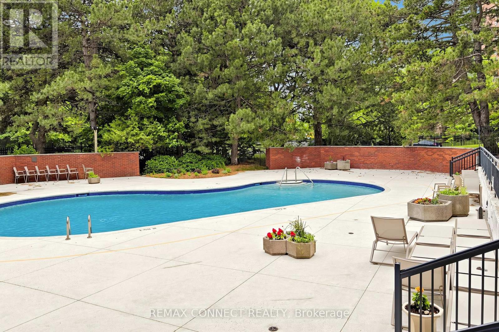 #1207 121 LING ROAD - Image 34