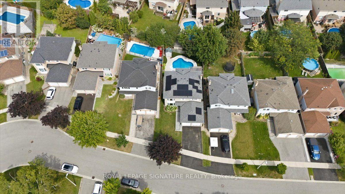 50 LUMSDEN CRESCENT - 42