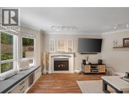 102 123 E 6th Street, North Vancouver, BC V7L1N9 Photo 8