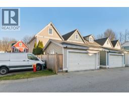 210 3000 Riverbend Drive, Coquitlam, BC V3C6R1 Photo 33