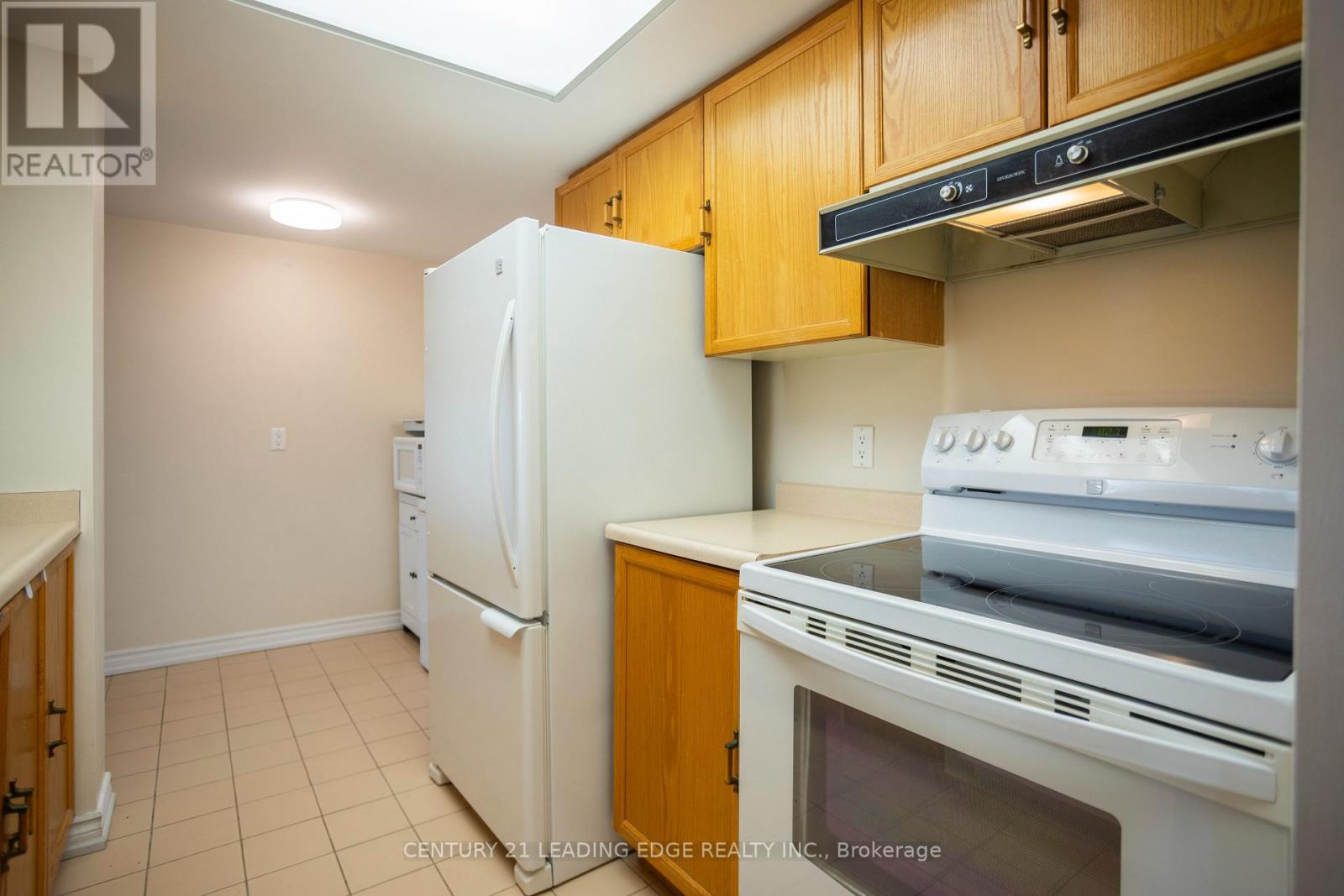 #707 2 RAYMERVILLE DRIVE - 17
