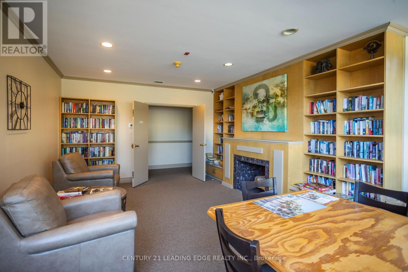 #707 2 RAYMERVILLE DRIVE - 33