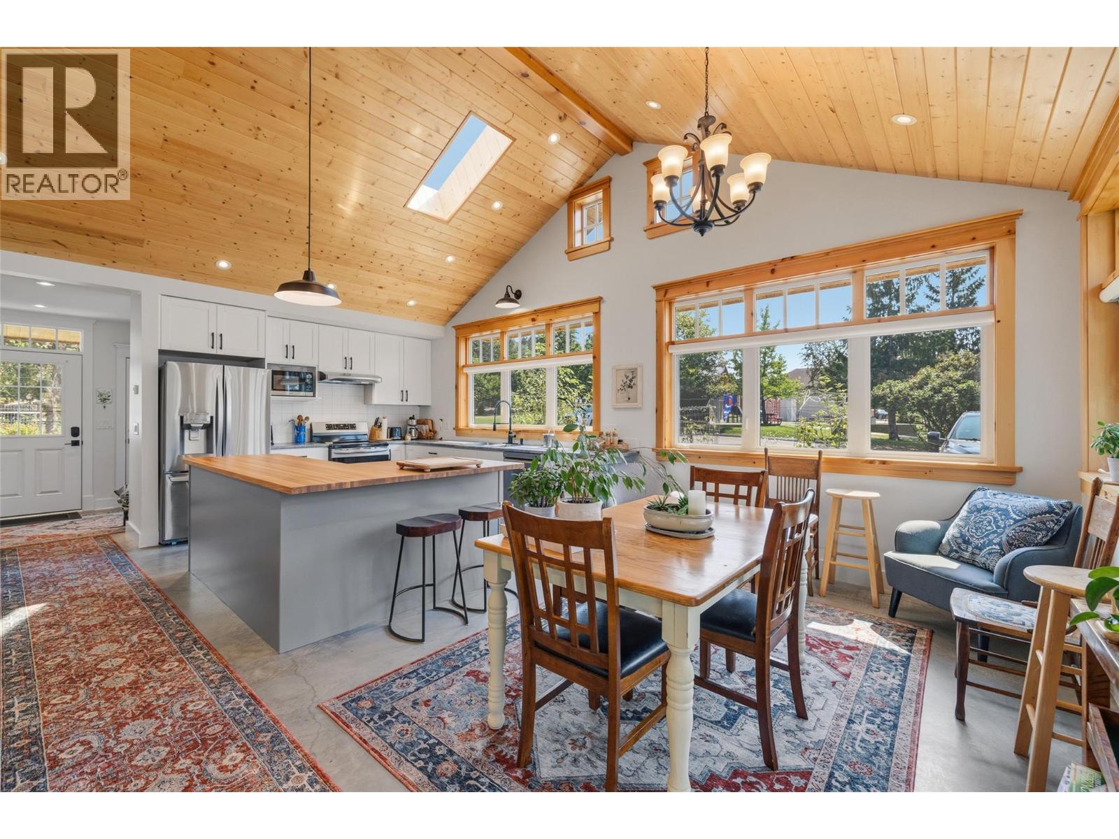 11311 Okanagan Centre Road W, Lake Country