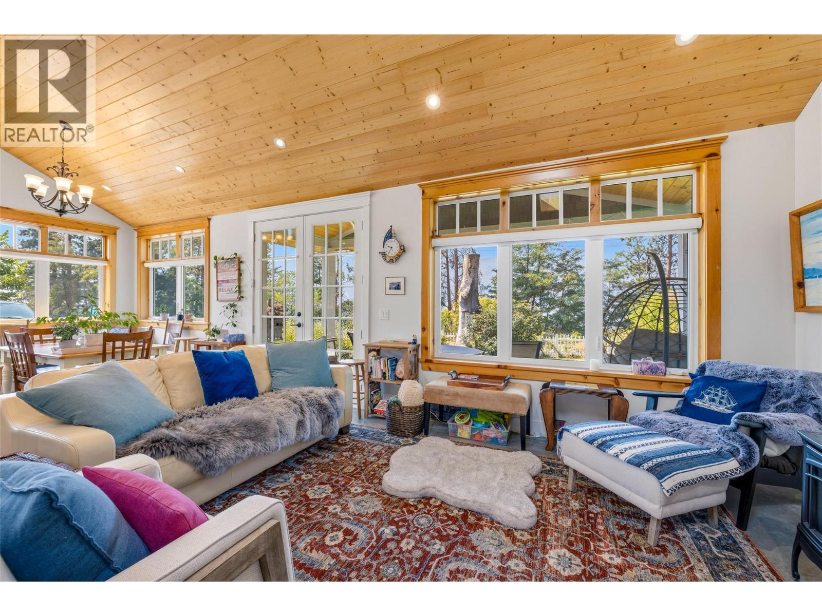 11311 Okanagan Centre Road W, Lake Country