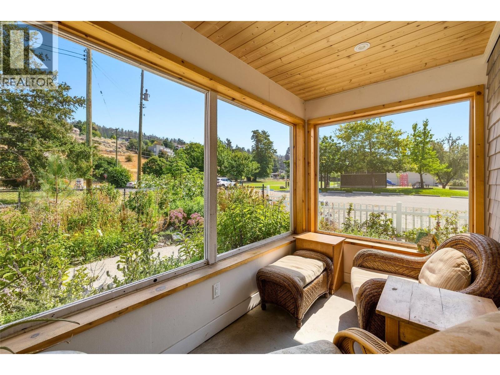 11311 Okanagan Centre Road W, Lake Country