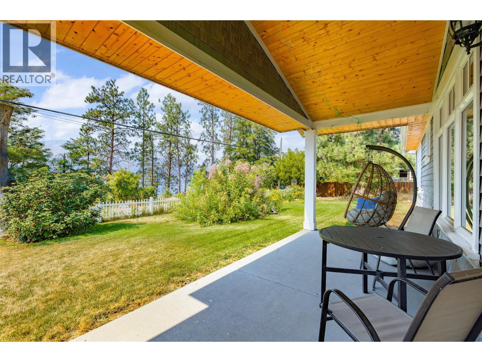 11311 Okanagan Centre Road W - 36